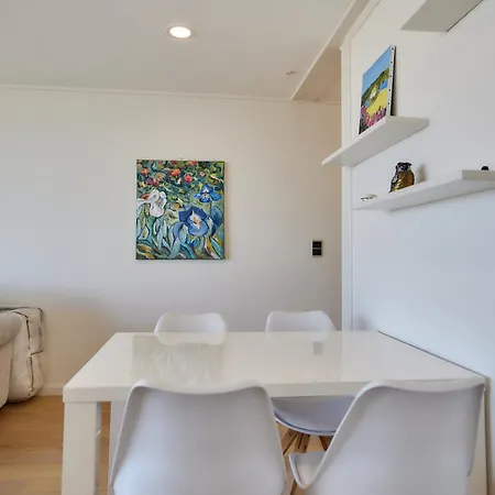 Lecomte - The Shoreline Horizon 170